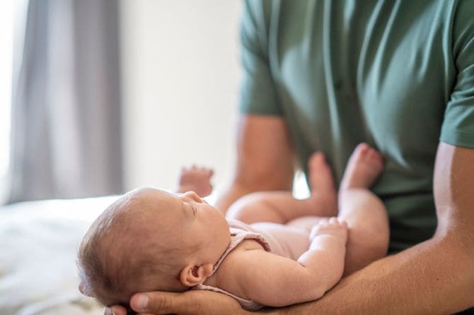 父親と赤ちゃん