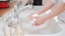 アドラー流｢家事をしない夫｣があっという間に変わる"皿洗い後"の絶妙な声かけ
