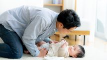 保育園に迎えに行った足で不倫相手と子連れデート…夫を"イクメン化"した妻を待ち受けていた悲劇