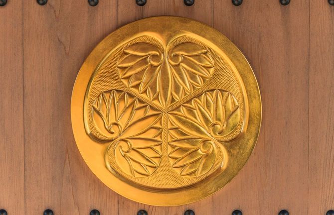 徳川将軍一族の金の紋章
