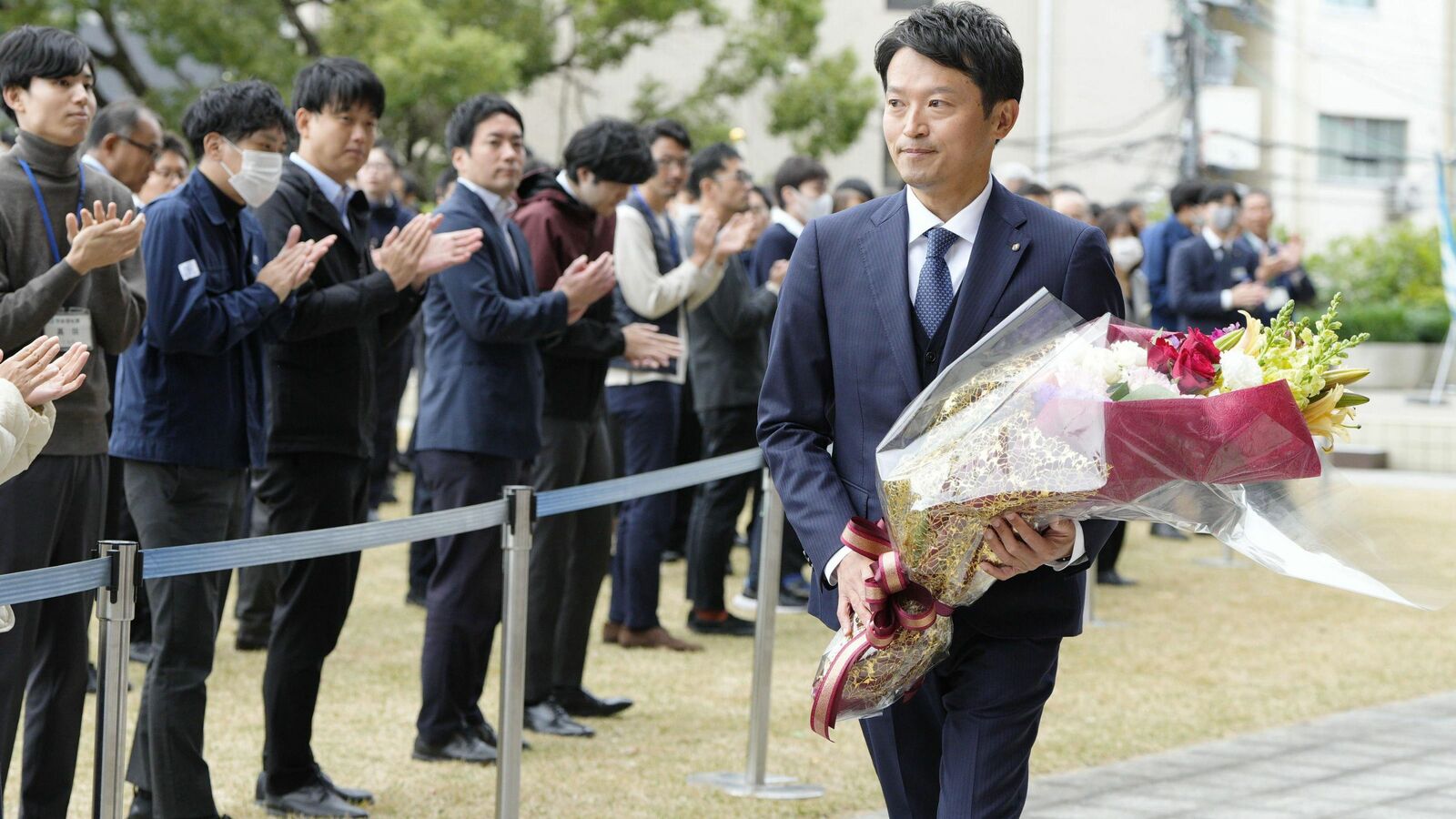 だから兵庫県民は｢斎藤元彦知事｣を選んだ…どのマスコミも報じない｢60日間の戦い｣で起きていた変化 ｢巨大な権力との戦い｣へと変わっていった