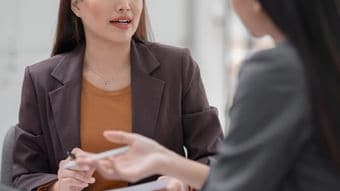 ｢ゆっくり話す相手にテンポを合わせて遅く｣は絶対ダメ…欲しい答えを引き出すためのプロの神技