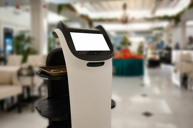 レストランで食品を提供するための人工知能アシスタントパーソナルロボット