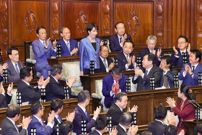 令和7年10月21日午後、衆参両院にて首相指名投票が行われ、高市早苗議員が、伊藤博文初代内閣総理大臣から数えて第104代目の内閣総理大臣として指名された