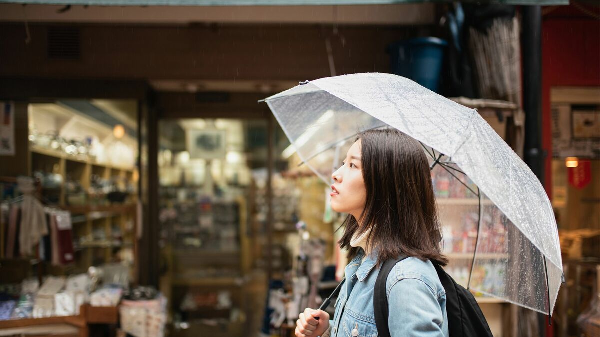 なぜ旅行に行くといつも雨が降るのか...「私、雨男・雨女だから」と答えてしまう人が誤解していること