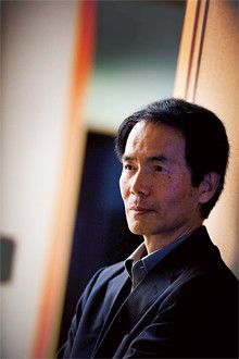 さわき・こうたろう●1947年、東京都生まれ。横浜国立大学経済学部卒業。79年『テロルの決算』で大宅壮一ノンフィクション賞、82年『一瞬の夏』で新田次郎文学賞、85年『バーボン・ストリート』で講談社エッセイ賞、2006年『凍』で講談社ノンフィクション賞を受賞。