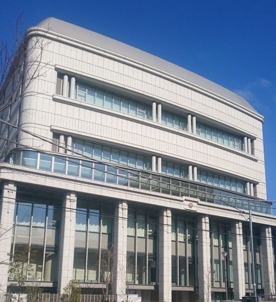 信濃町にある広宣流布大誓堂の外観