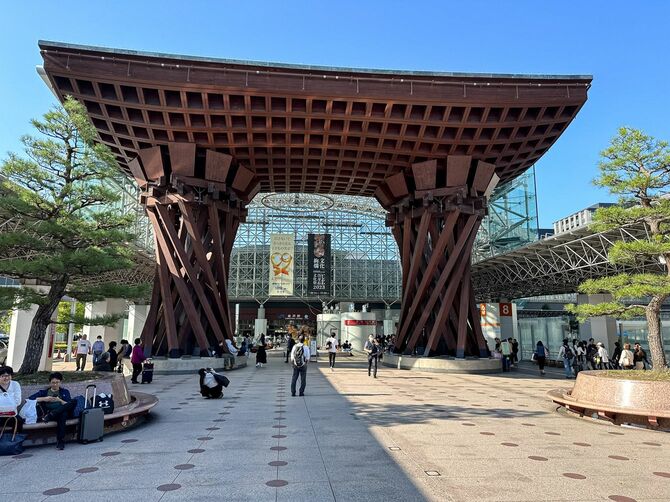 石川県金沢駅
