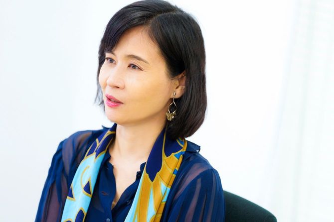 「理想の母親像」が母親に与える影響について語る河合さん