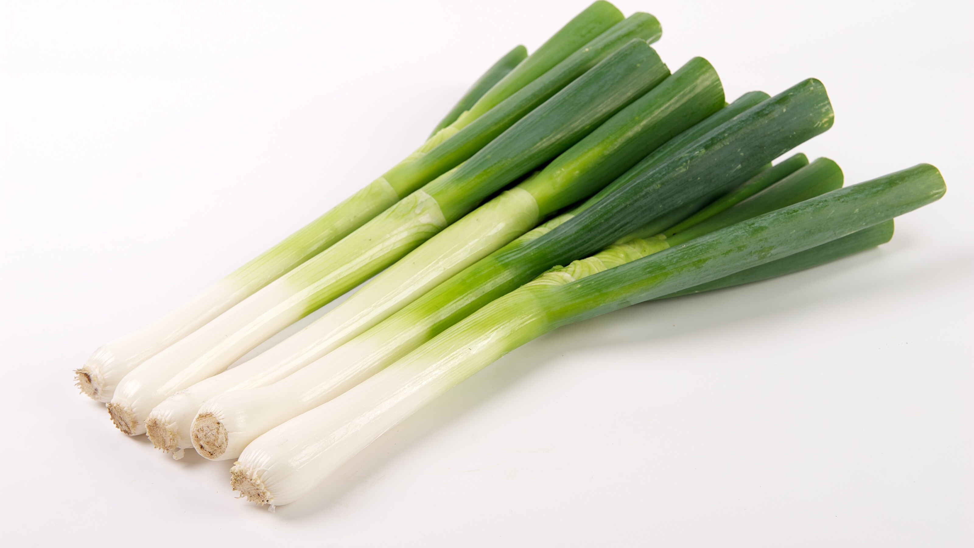1本1万円のネギ｣に｢8個入り11万円のシイタケ｣…超高級野菜の