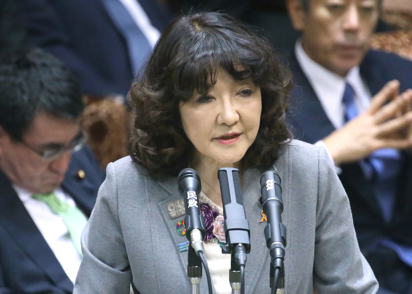 安倍首相が 片山大臣 を守る気がないワケ 大臣抜擢の時点で 義理 は果たした President Online プレジデントオンライン