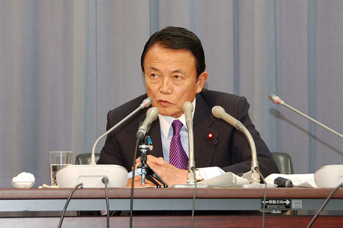 自民党の麻生太郎副総裁