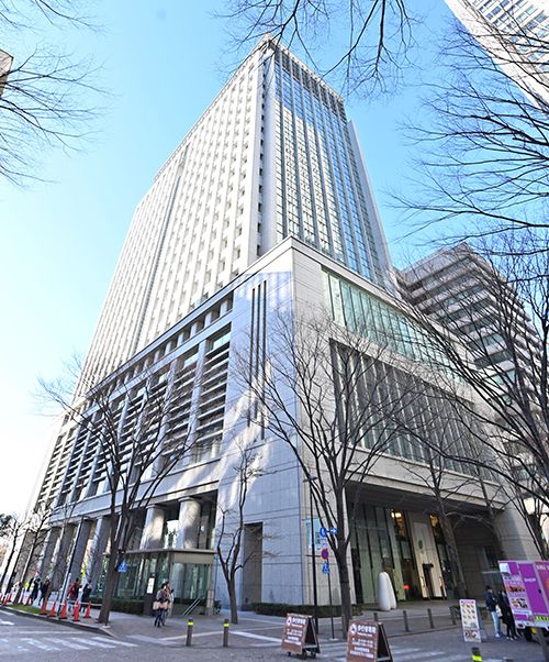 三菱商事本店が入る三菱商事ビルディング＝2020年2月9日、東京・丸の内