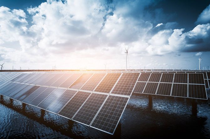 ソーラーパネル