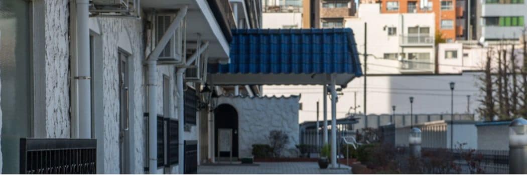 土日は介護ヘルパー入館禁止､管理人が警察沙汰を起こしたことも…｢渋谷の北朝鮮｣と呼ばれたマンションの実態