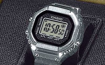 カシオの前代未聞すぎる｢指時計｣とは何か…｢腕時計｣でも｢電卓｣でもない､ルーツになった"意外過ぎる商品"