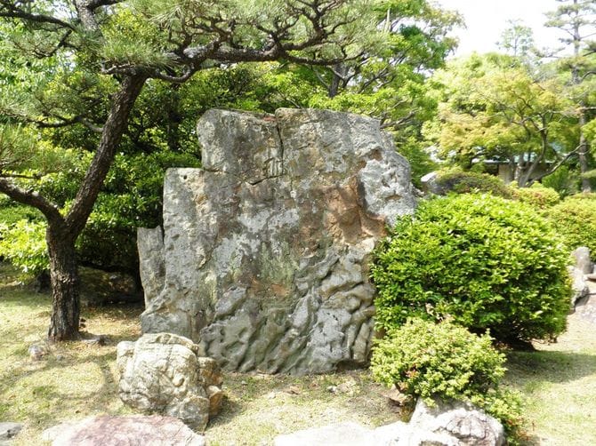 名古屋城二の丸に残る那古野城跡