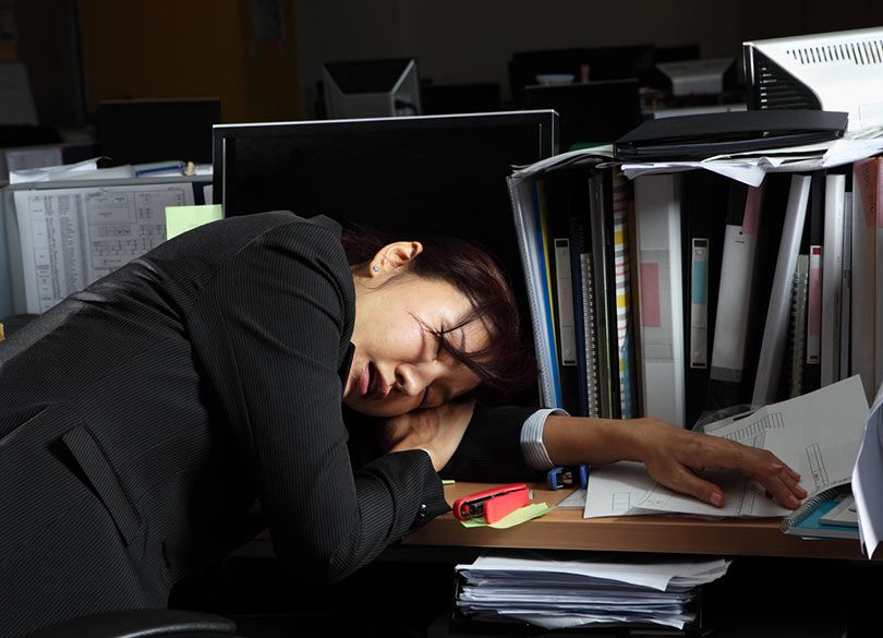 働き方改革で"長時間労働"が減らない理由 自由な裁量でも不自由な働き方