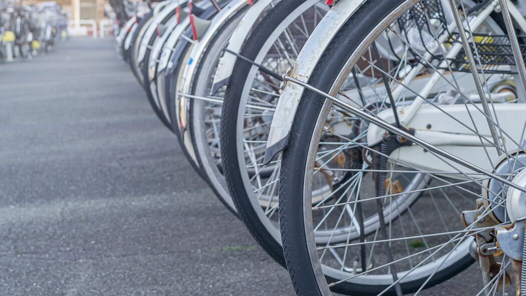 二人乗り3000円､イヤホン･傘差し5000円､信号無視6000円…4月に激変した自転車｢青切符｣で最も高い反則金とは