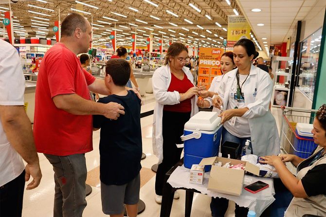 保健所以外でもキャンペーンを展開し始めたスザノ市保健局