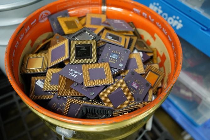「都市鉱山」と呼ばれる使用済みチップ