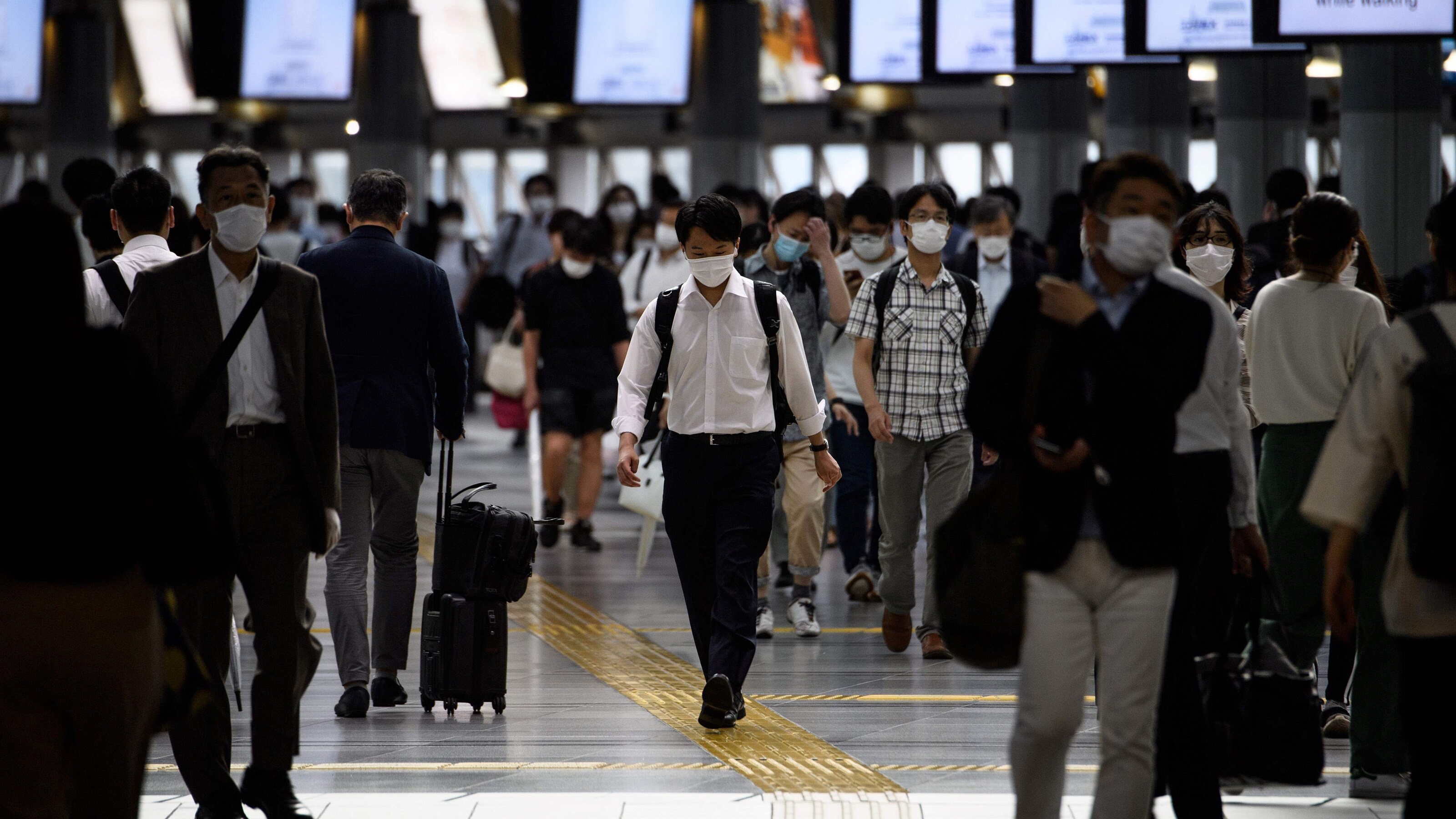 東京を封鎖しろ なぜ日本人はこれほどコロナを恐れてしまうのか 医師 コロナより大事なことがある President Online プレジデントオンライン