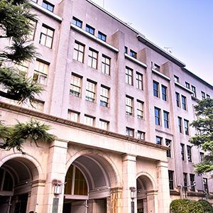 実は6割以上が一浪以上 エリート中のエリートである財務次官たちの意外な経歴 戦後入省36人のうち22人は回り道 President Online プレジデントオンライン