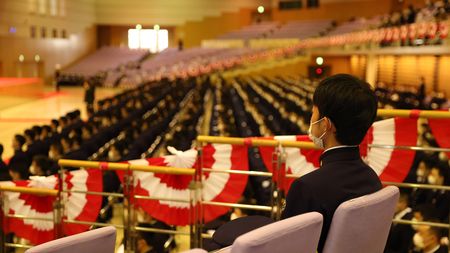 数日で1割が辞める エリート自衛官の養成所 防大を卒業した女性ライターの現場ルポ だれもが息を呑むすさまじい厳しさ President Online プレジデントオンライン