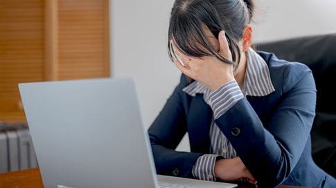 誰もがうらやむ大企業に転職も早々にパニック発作が…心理学者が見た｢学閥｣｢アットホーム｣という落とし穴