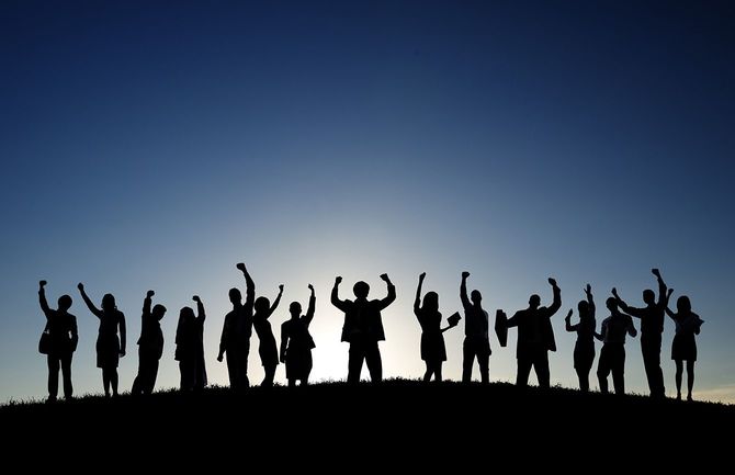 チーム一丸となっている人たち