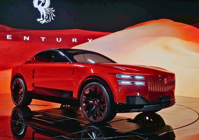 2025年ジャパンモビリティショーでのセンチュリー