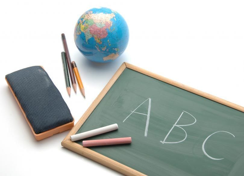 そのまま使える！「英文メール＆資料」書き方帳【前編】