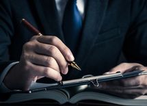 人気業界8社の人事部"面接の決定的質問"