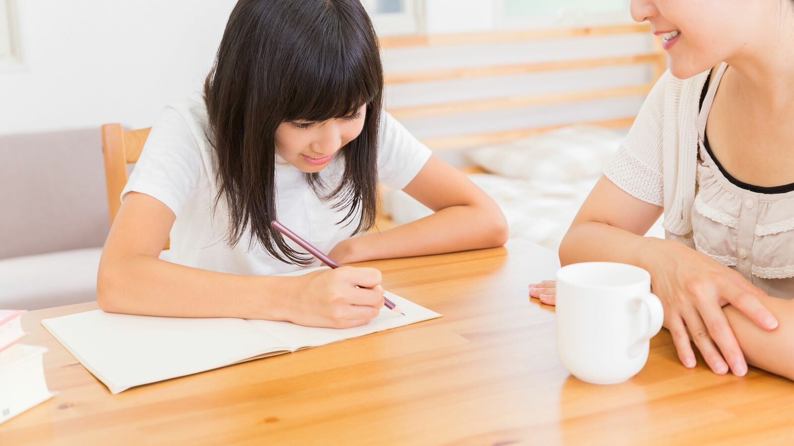 ｢これでわかったよね?｣と言ってはいけない…サピックスの親が子どもに勉強を教えた後にかける言葉 わからないと言える雰囲気をつくることが大切