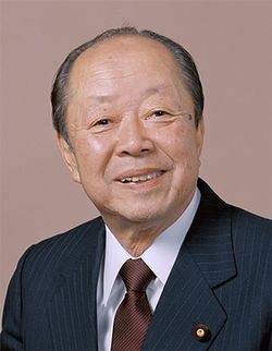 第78代内閣総理大臣 宮澤喜一氏（首相官邸HPより）