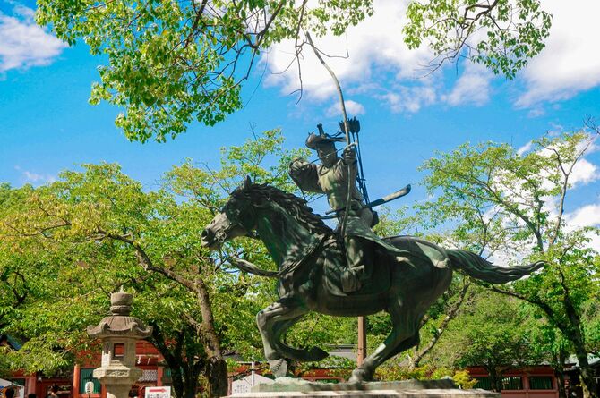 富士山本宮浅間大社の源頼朝像