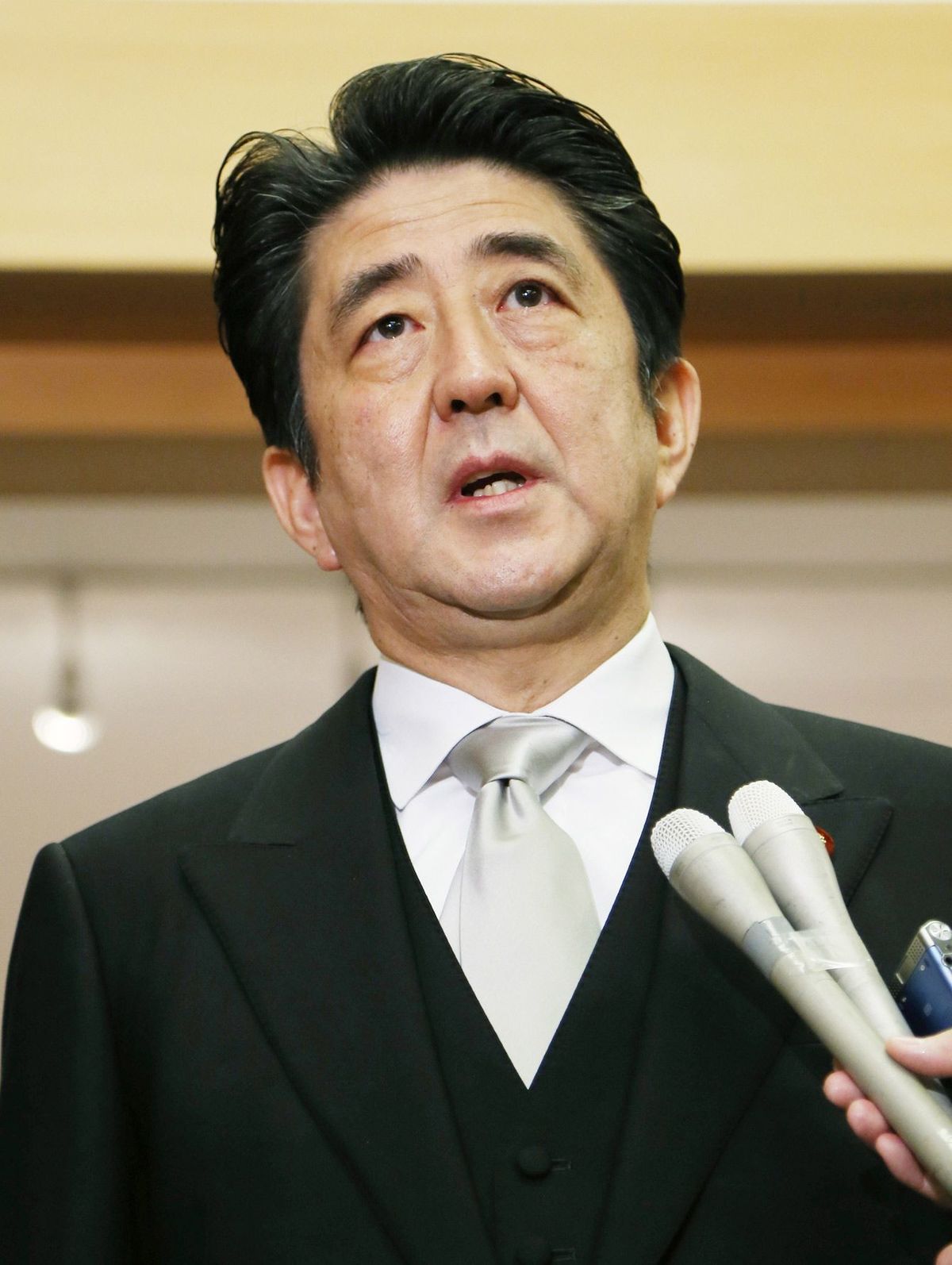 安倍晋三首相でさえ任期中に靖国神社へ公式参拝できたのは1度だけだった（2013年12月26日）。