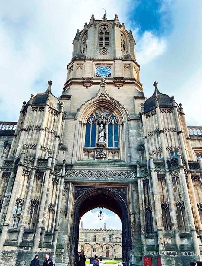 1位 オックスフォード大学