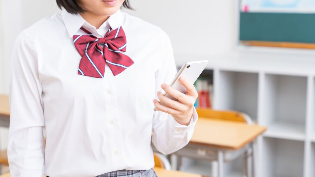 ｢ゲームは1日1時間まで｣と決めるより明快…｢子供がずっとスマホを触ってる｣を防止する"シンプルなルール" 昔の｢テレビが見たい｣とはワケが違う