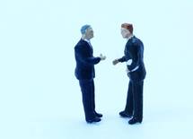 なぜ、弱い脅しの“効き目”が高いのか