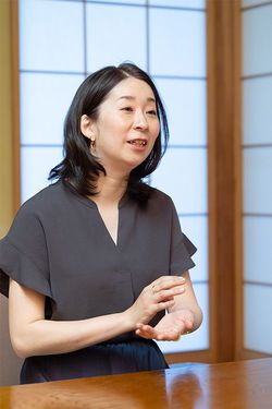 作家 朱野帰子さん