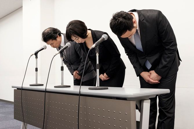 謝罪会見