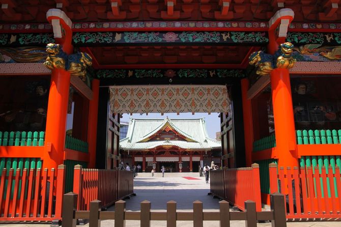 東京・神田の神田明神正面