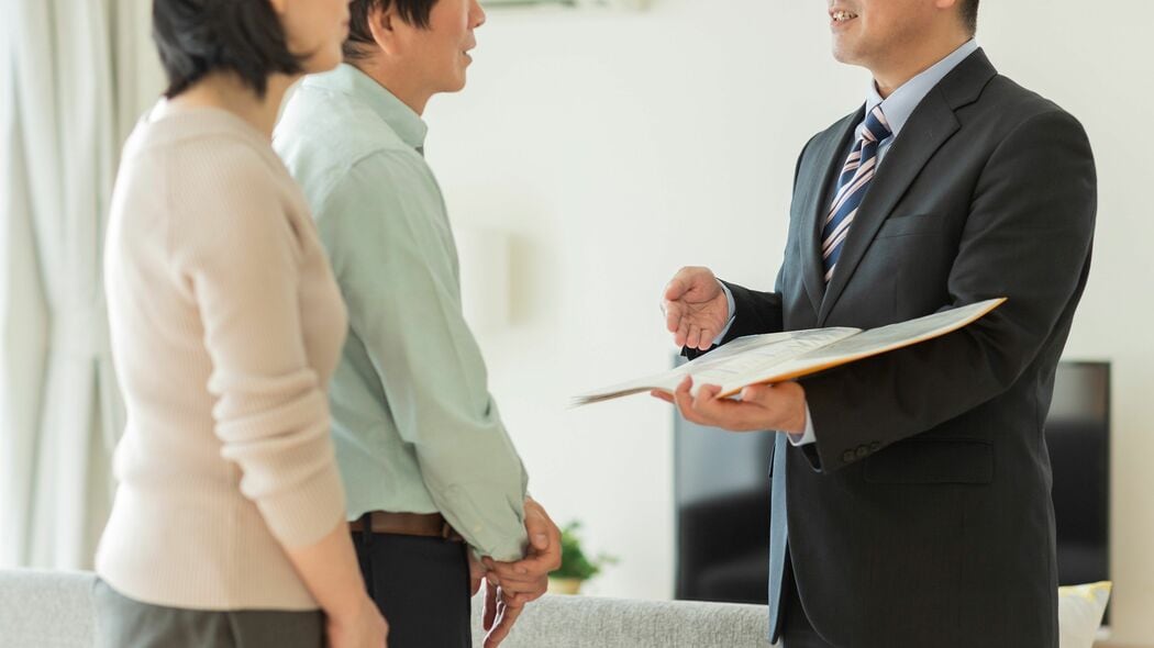 ダメ営業は｢言葉を尽くして説明する｣､では一流は…多くを語らず成果を上げる人が"ほぼ必ず触れる話題" メリットを並びたてると全てウソのように聞こえてしまう