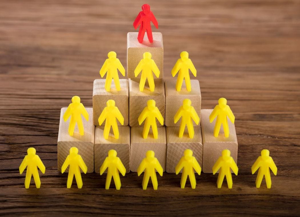 50歳以降も今の会社にいる想像がつくか 出世競争をしている場合じゃない