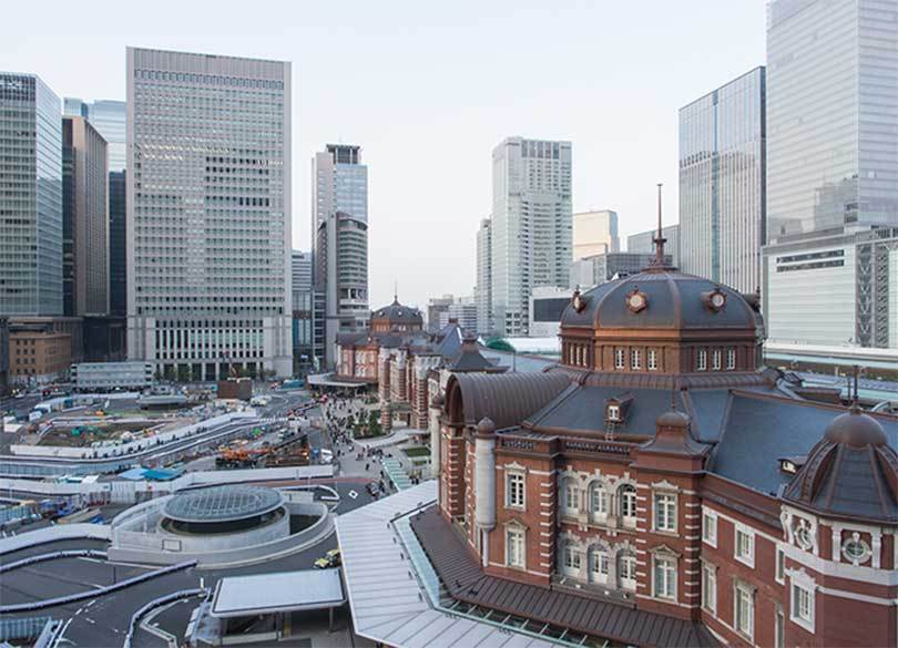 空気の読めない菅長官「千代田区長選で小池百合子退治」