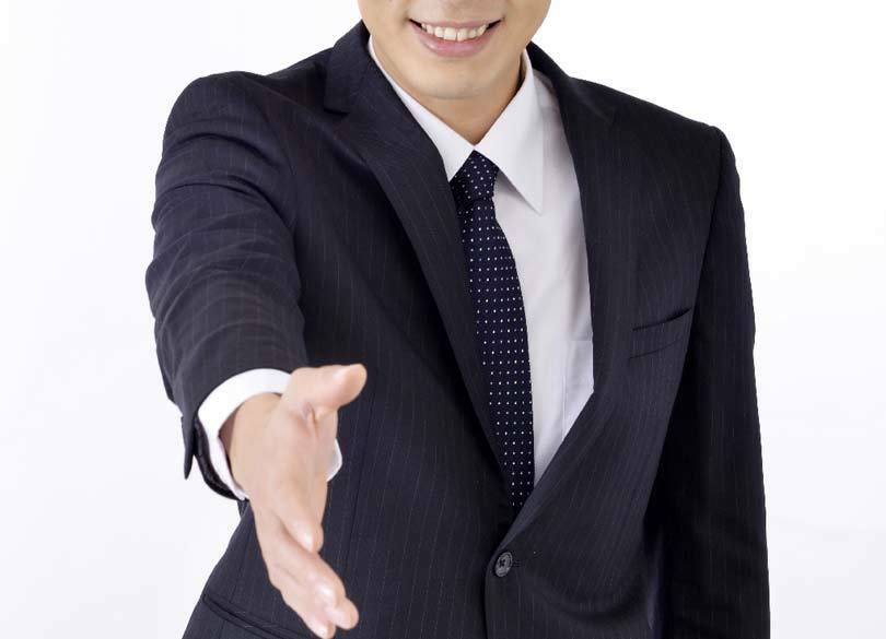 コミュニケーションの潤滑油「笑顔の返報性」とは