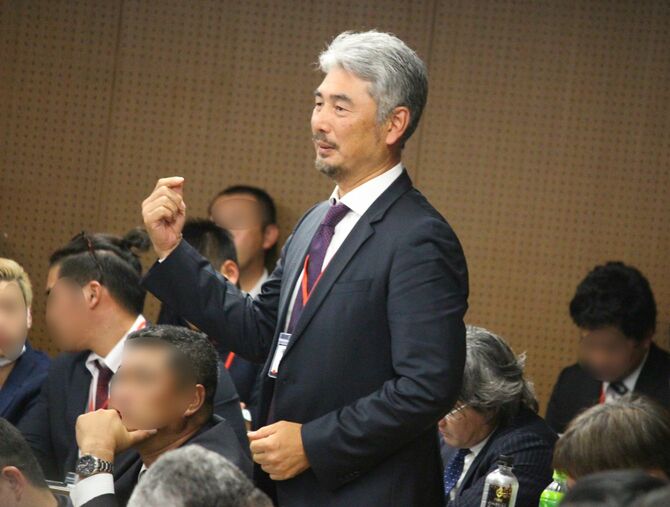 2019年12月、法政大学で行われた野球科学研究会第7回大会に参加した吉井理人氏。