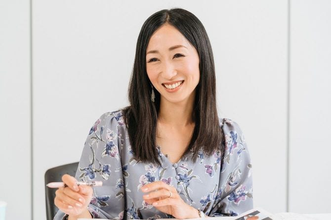 「感じのいい一言」を解説する日本合コン協会会長の田中絵音さん