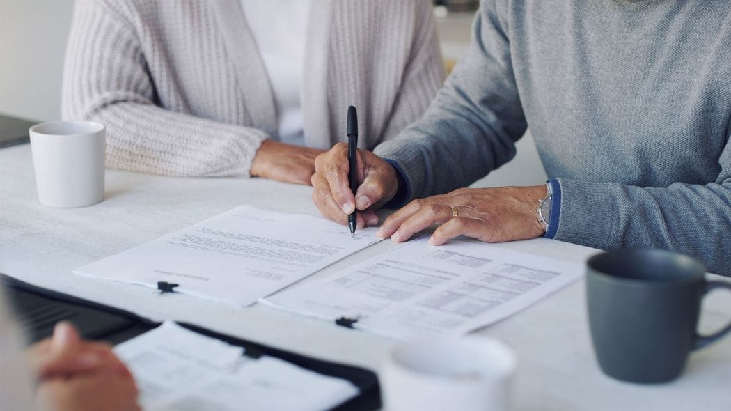 こうすれば家計を一気にスリムにできる…50歳を過ぎたら｢解約したほうがいい保険｣｢絶対必要な保険｣ 固定費の見直しで老後の生活を豊かにする